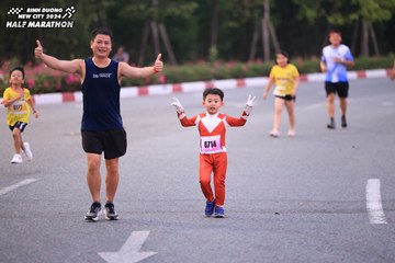 BINH DUONG NEW CITY HALF MARATHON 2024 - Ảnh #1727136