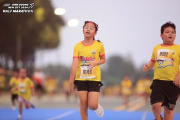 BINH DUONG NEW CITY HALF MARATHON 2024 - Ảnh #1724360
