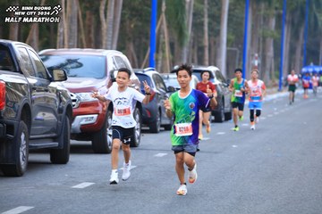 BINH DUONG NEW CITY HALF MARATHON 2024 - Ảnh #1755996