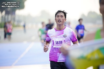 BINH DUONG NEW CITY HALF MARATHON 2024 - Ảnh #1756954