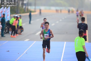 BINH DUONG NEW CITY HALF MARATHON 2024 - Ảnh #1739338