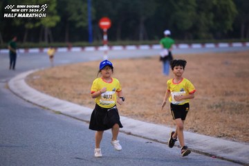 BINH DUONG NEW CITY HALF MARATHON 2024 - Ảnh #1727337