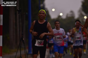 BINH DUONG NEW CITY HALF MARATHON 2024 - Ảnh #1740959