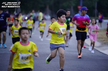 BINH DUONG NEW CITY HALF MARATHON 2024 - Ảnh #1724614