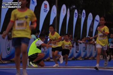 BINH DUONG NEW CITY HALF MARATHON 2024 - Ảnh #1729241