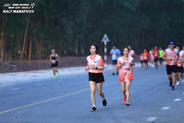 BINH DUONG NEW CITY HALF MARATHON 2024 - Ảnh #1750523