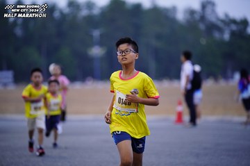 BINH DUONG NEW CITY HALF MARATHON 2024 - Ảnh #1725202