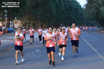 BINH DUONG NEW CITY HALF MARATHON 2024 - Ảnh #1772177