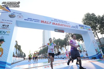 BINH DUONG NEW CITY HALF MARATHON 2024 - Ảnh #1820653