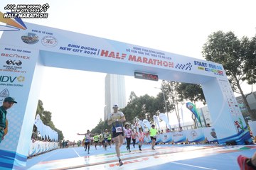 BINH DUONG NEW CITY HALF MARATHON 2024 - Ảnh #1821824