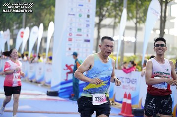 BINH DUONG NEW CITY HALF MARATHON 2024 - Ảnh #1762207