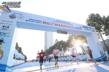BINH DUONG NEW CITY HALF MARATHON 2024 - Ảnh #1820482