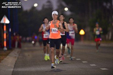 BINH DUONG NEW CITY HALF MARATHON 2024 - Ảnh #1755882