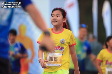 BINH DUONG NEW CITY HALF MARATHON 2024 - Ảnh #1724439