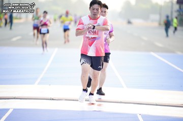 BINH DUONG NEW CITY HALF MARATHON 2024 - Ảnh #1757974