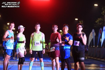 BINH DUONG NEW CITY HALF MARATHON 2024 - Ảnh #1737554