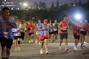 BINH DUONG NEW CITY HALF MARATHON 2024 - Ảnh #1741443