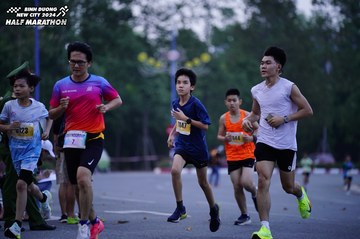 BINH DUONG NEW CITY HALF MARATHON 2024 - Ảnh #1724489