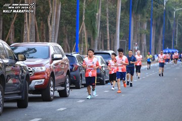 BINH DUONG NEW CITY HALF MARATHON 2024 - Ảnh #1756162