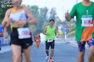 BINH DUONG NEW CITY HALF MARATHON 2024 - Ảnh #1776293