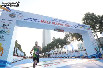 BINH DUONG NEW CITY HALF MARATHON 2024 - Ảnh #1821062