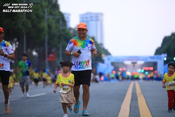 BINH DUONG NEW CITY HALF MARATHON 2024 - Ảnh #1727830