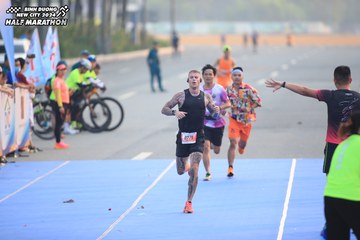 BINH DUONG NEW CITY HALF MARATHON 2024 - Ảnh #1739197