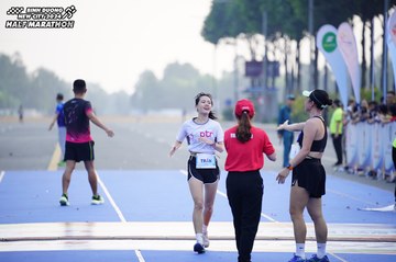 BINH DUONG NEW CITY HALF MARATHON 2024 - Ảnh #1772318