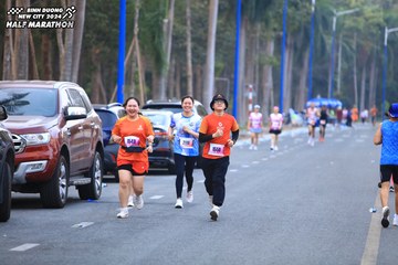 BINH DUONG NEW CITY HALF MARATHON 2024 - Ảnh #1755463