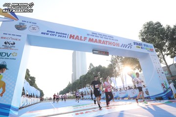 BINH DUONG NEW CITY HALF MARATHON 2024 - Ảnh #1820472