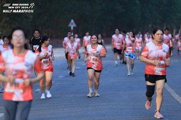 BINH DUONG NEW CITY HALF MARATHON 2024 - Ảnh #1772562
