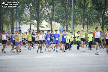 BINH DUONG NEW CITY HALF MARATHON 2024 - Ảnh #1729756
