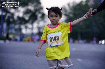 BINH DUONG NEW CITY HALF MARATHON 2024 - Ảnh #1724855