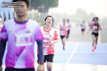 BINH DUONG NEW CITY HALF MARATHON 2024 - Ảnh #1757875