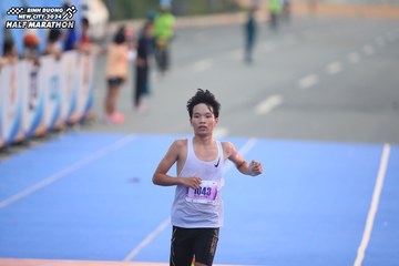 BINH DUONG NEW CITY HALF MARATHON 2024 - Ảnh #1738770