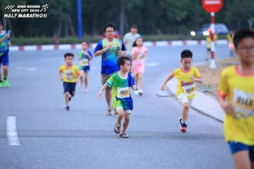 BINH DUONG NEW CITY HALF MARATHON 2024 - Ảnh #1726377