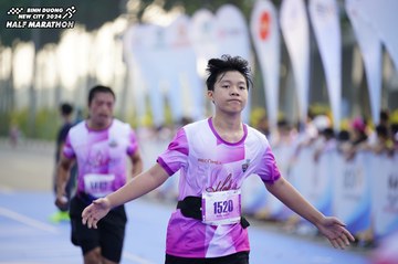 BINH DUONG NEW CITY HALF MARATHON 2024 - Ảnh #1761699