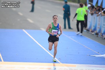 BINH DUONG NEW CITY HALF MARATHON 2024 - Ảnh #1738937