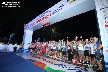 BINH DUONG NEW CITY HALF MARATHON 2024 - Ảnh #1737749