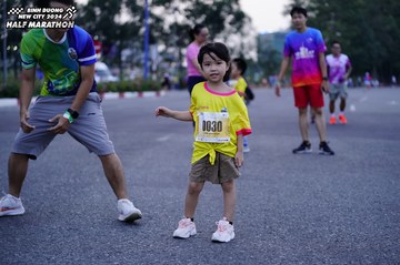 BINH DUONG NEW CITY HALF MARATHON 2024 - Ảnh #1724837