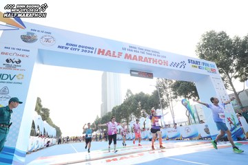 BINH DUONG NEW CITY HALF MARATHON 2024 - Ảnh #1822194