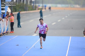 BINH DUONG NEW CITY HALF MARATHON 2024 - Ảnh #1738634