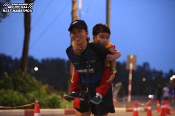 BINH DUONG NEW CITY HALF MARATHON 2024 - Ảnh #1728541