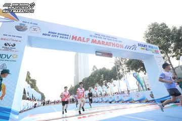 BINH DUONG NEW CITY HALF MARATHON 2024 - Ảnh #1822179