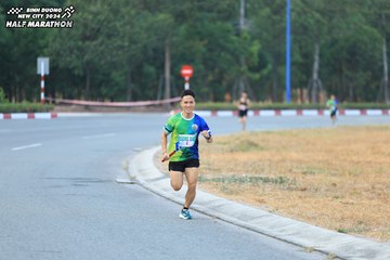 BINH DUONG NEW CITY HALF MARATHON 2024 - Ảnh #1735199