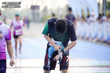 BINH DUONG NEW CITY HALF MARATHON 2024 - Ảnh #1757835