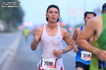 BINH DUONG NEW CITY HALF MARATHON 2024 - Ảnh #1765618