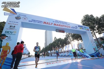 BINH DUONG NEW CITY HALF MARATHON 2024 - Ảnh #1738110