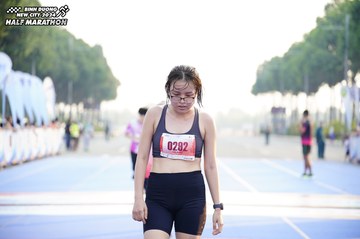 BINH DUONG NEW CITY HALF MARATHON 2024 - Ảnh #1758348
