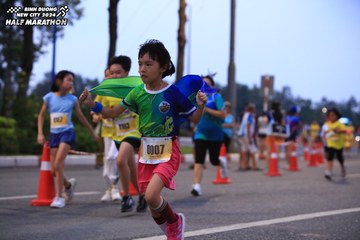 BINH DUONG NEW CITY HALF MARATHON 2024 - Ảnh #1728144